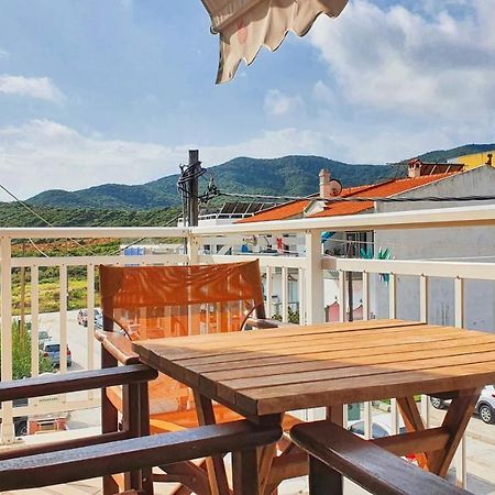 Villa Pirofani Sarti Exteriör bild