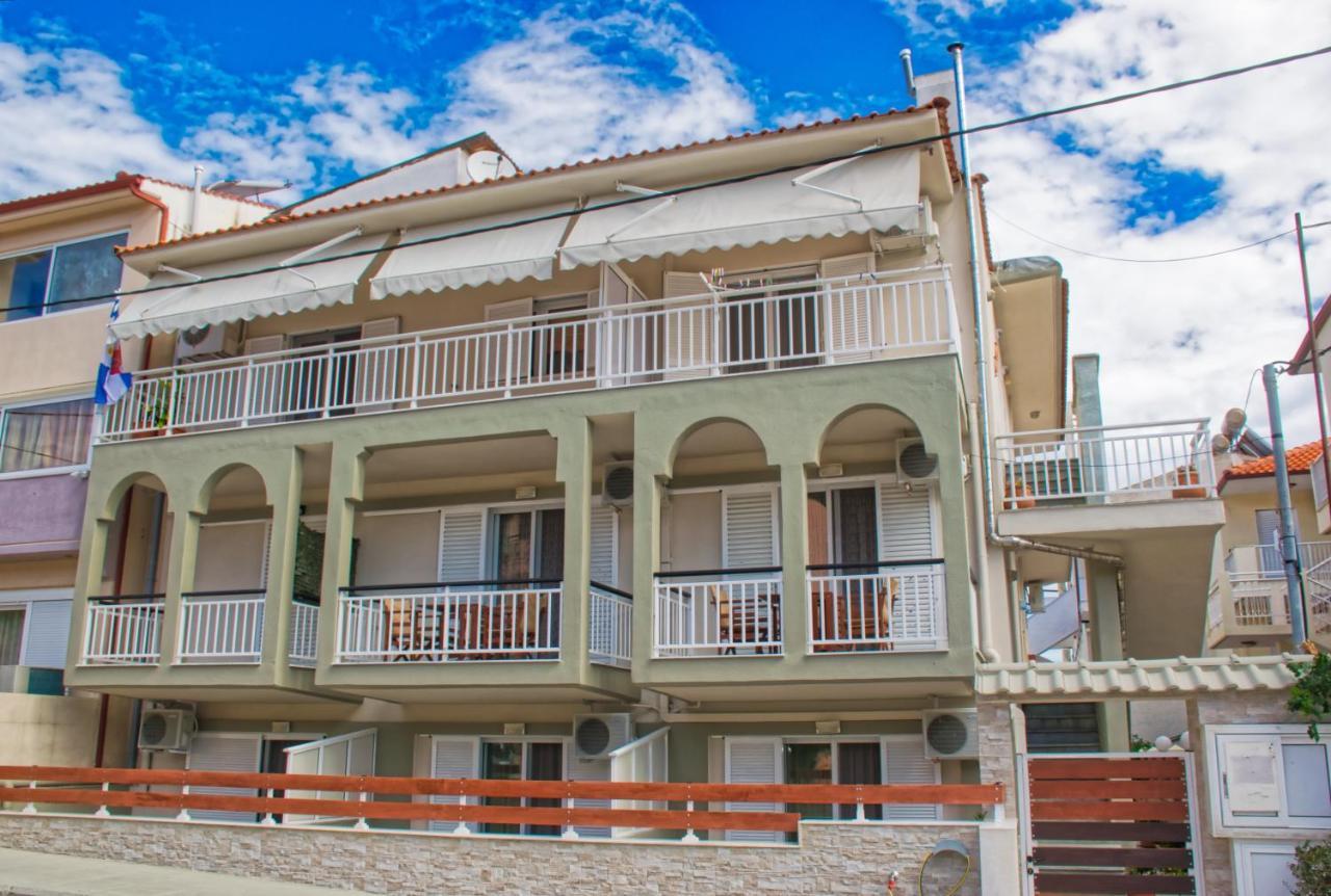 Villa Pirofani Sarti Exteriör bild